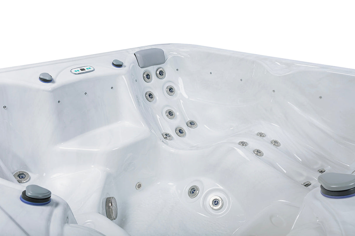 New York Hot Tub