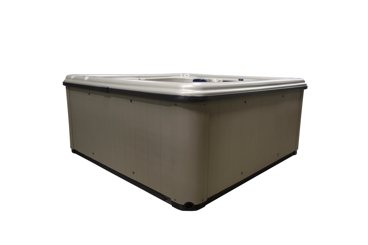 Cyanna Valley Spas Supreme – 6 Seat Hot Tub with 32 Jets and LED Lighting